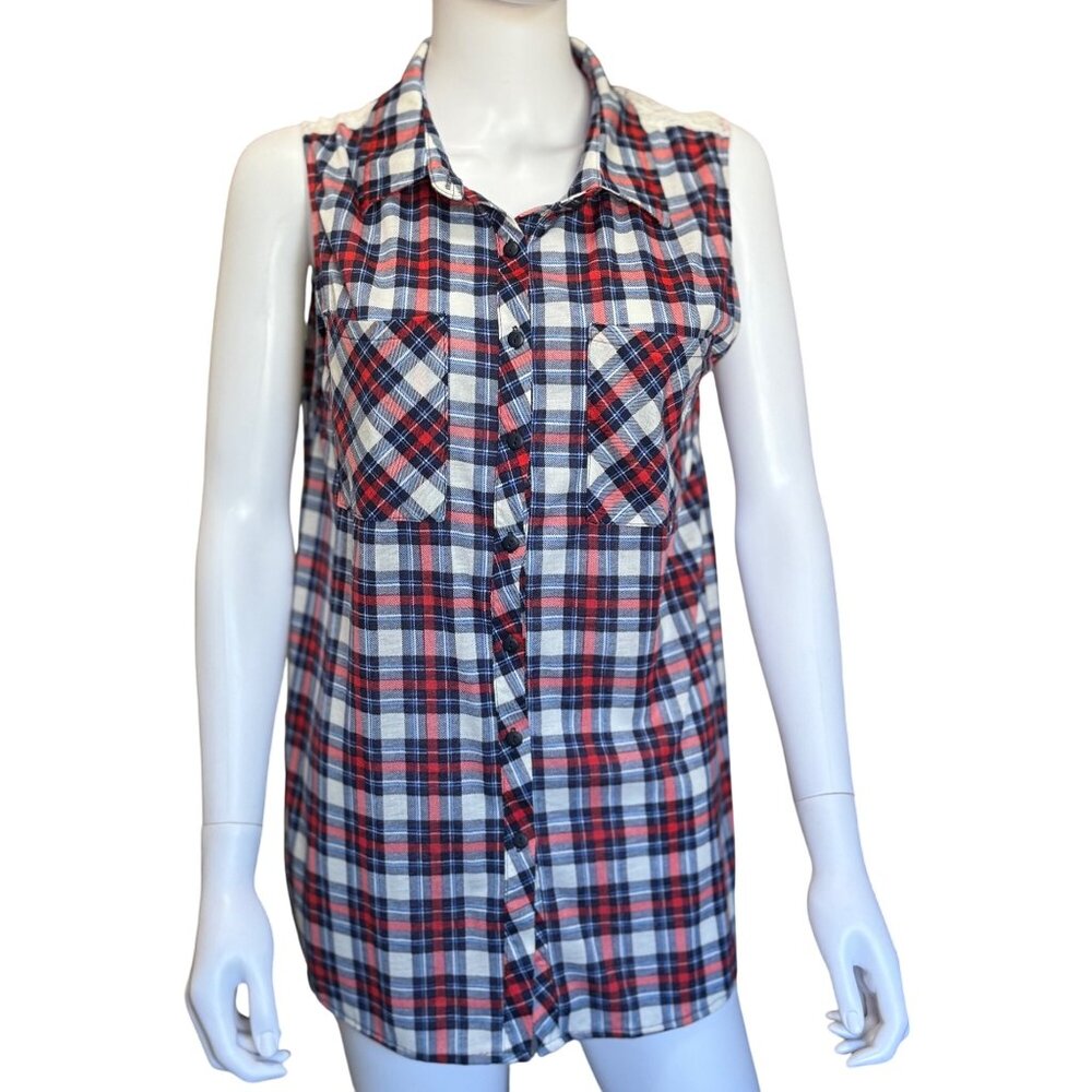 Passport Sleeveless Plaid Button-Down Shirt w/ Lace Back Yoke Detail Womens 2X